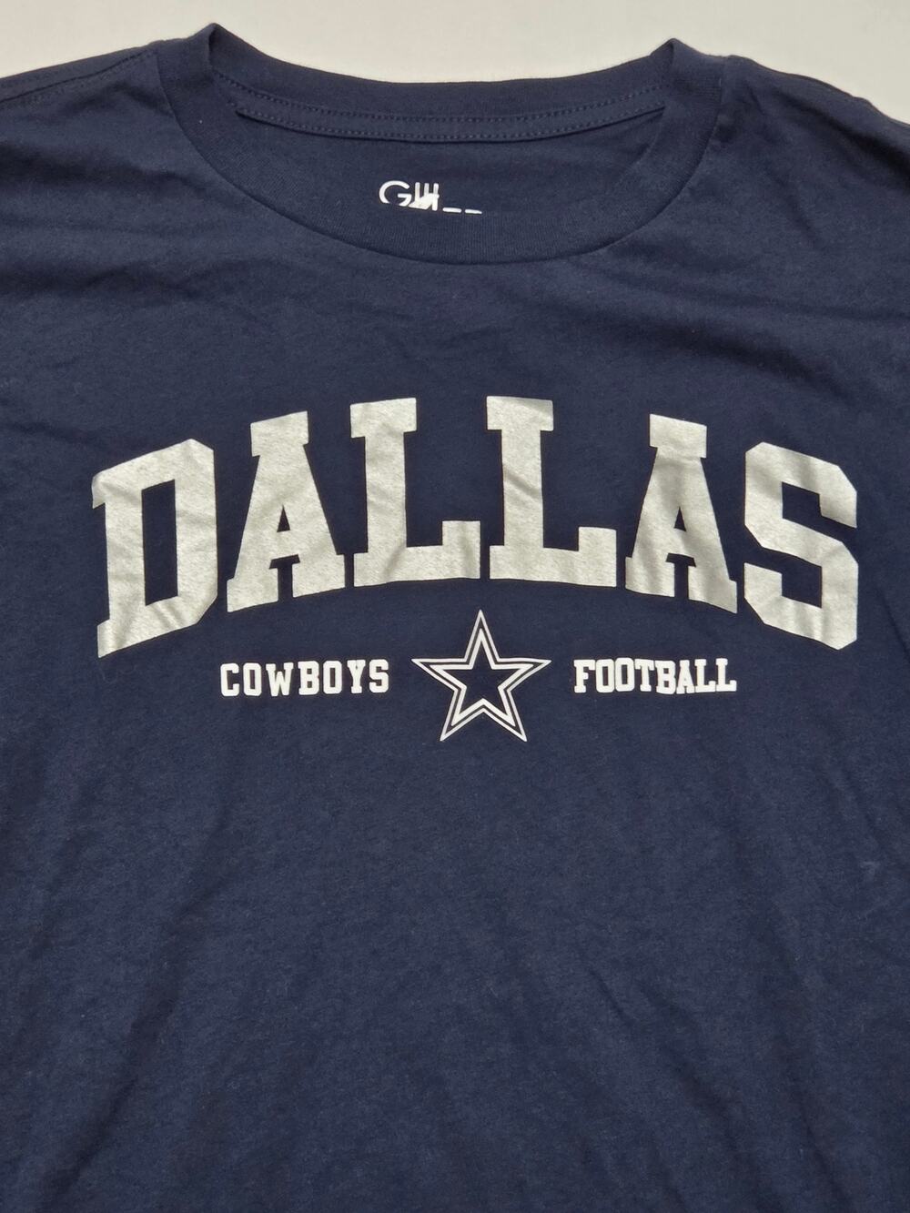 GIII 4Her Dallas Cowboys Women’s Medium Navy Long Sleeve Tee – NWT